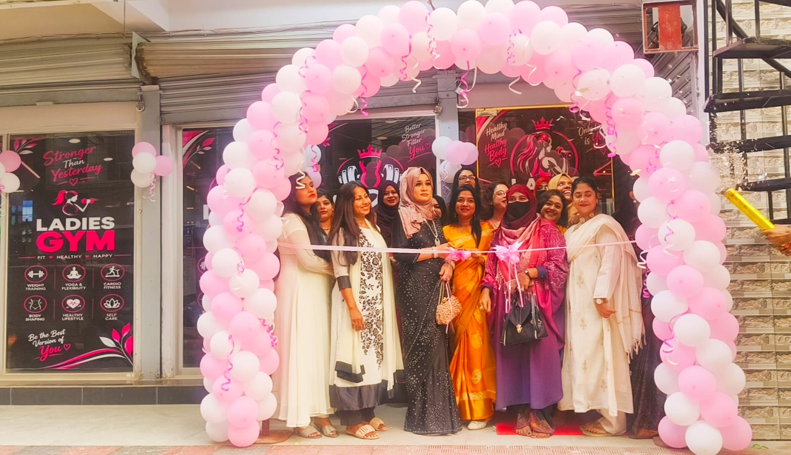 নারীদের সুস্থতা ও আত্মবিশ্বাস বাড়াতে রাজশাহীতে লেডিস জিমের উদ্বোধন